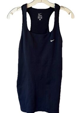 Nike Dri-FIT Racerback Tank Women’s Large Black Running Workout Training